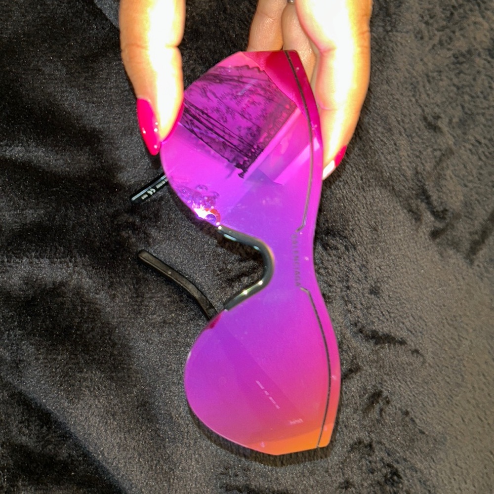 Balenciaga shield sunglasses. Brand New, worn twice.